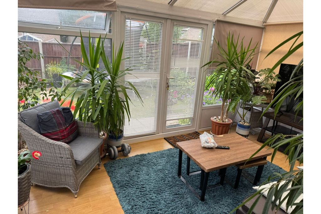 Additional image 14 of 4 bed semi-detached house for saleYork Road, Hungerford RG17