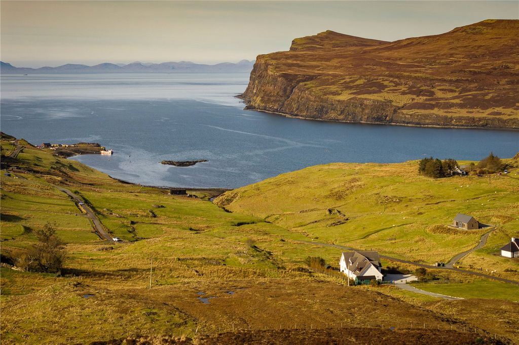 5 bed detached house for saleCarters Rest, 8 Upper Milovaig, Glendale, Isle Of Skye IV55 photo 2