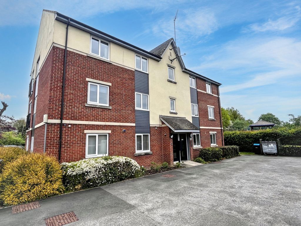 2 bed flat for saleFlat 5, 10 Appleshaw Close, Knaresborough HG5