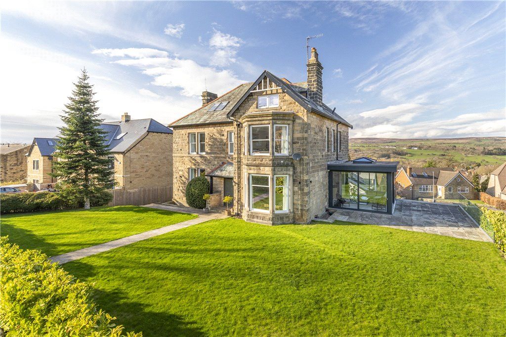 6 bed detached house for saleClifton Road, Ilkley, West Yorkshire LS29