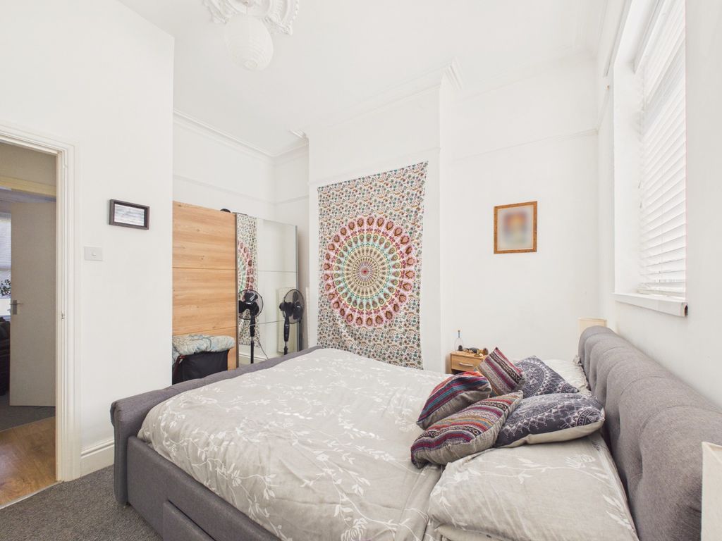 Additional image 6 of 2 bed flat for saleSpring Bank West, Hull HU3