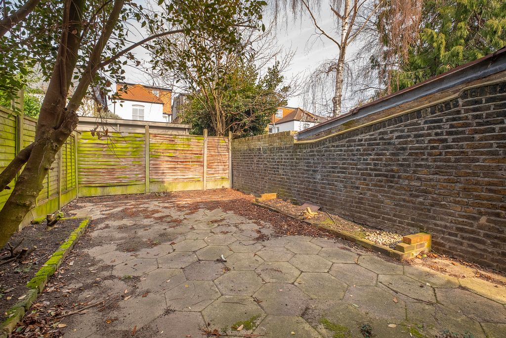 Additional image 13 of 2 bed semi-detached house for saleCanbury Park Road, Kingston Upon Thames KT2