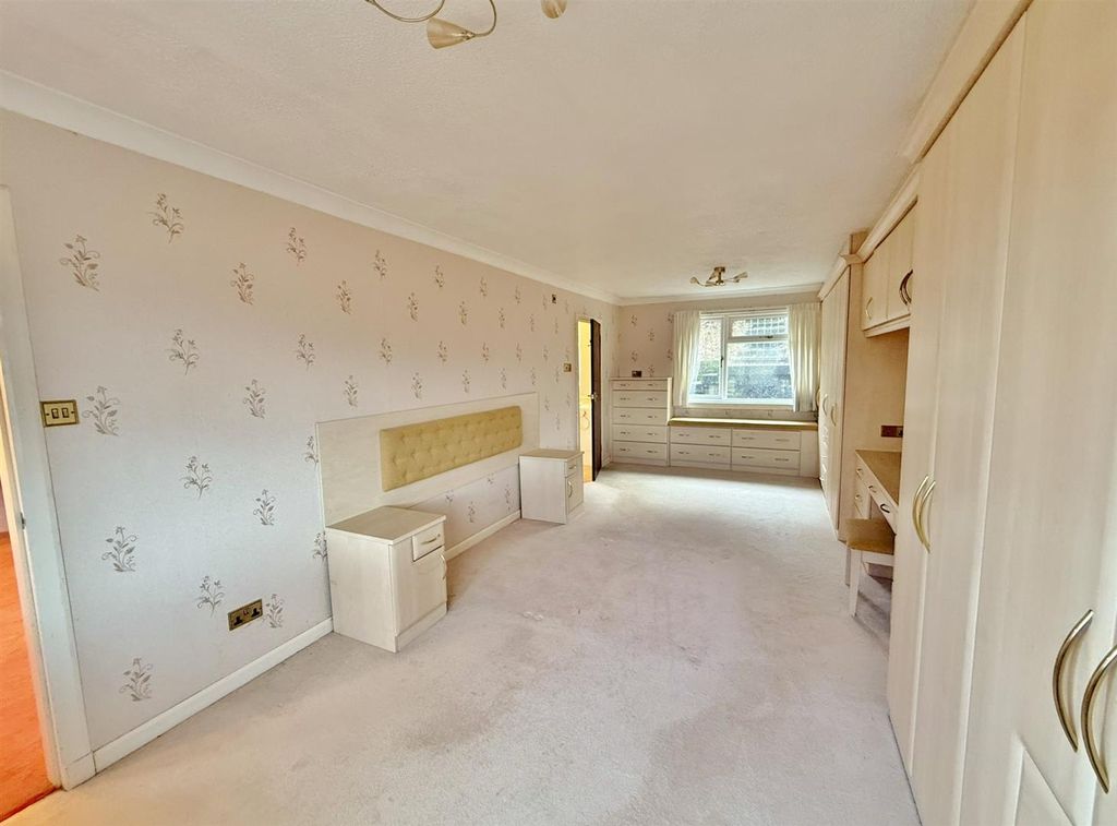 Additional image 26 of 5 bed detached bungalow for saleAnnerleigh, Alma Road, Brodick, Isle Of Arran KA27