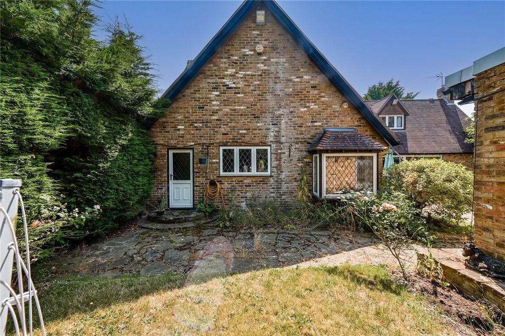 Additional image 23 of 7 bed detached house for saleWarren Lodge, Iver SL0