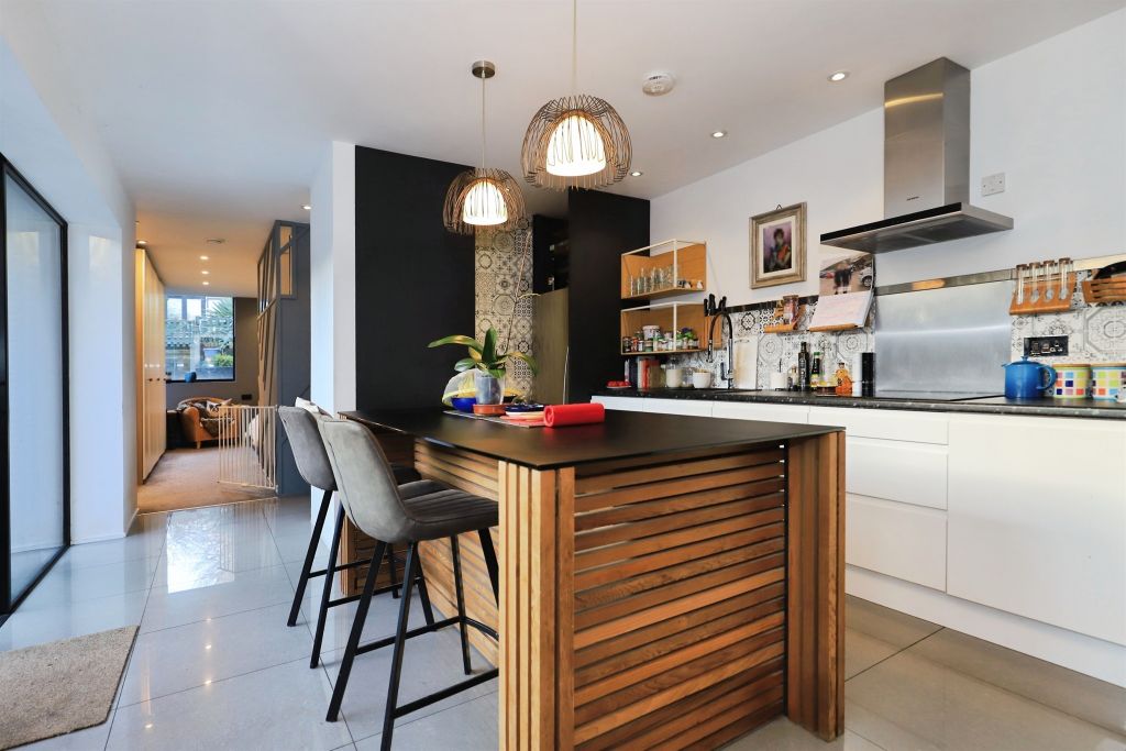 Additional image 2 of 3 bed detached bungalow for saleChester Road South, Kidderminster DY10