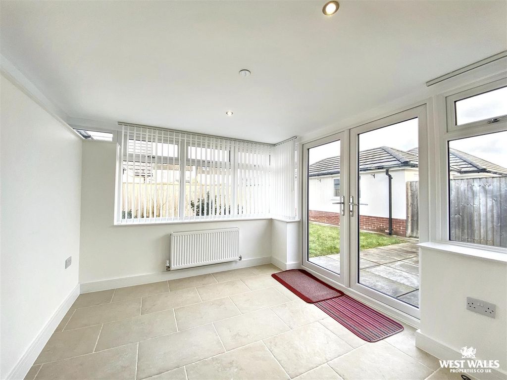 Additional image 7 of 3 bed detached bungalow for saleLlys Y Felin, Kidwelly SA17