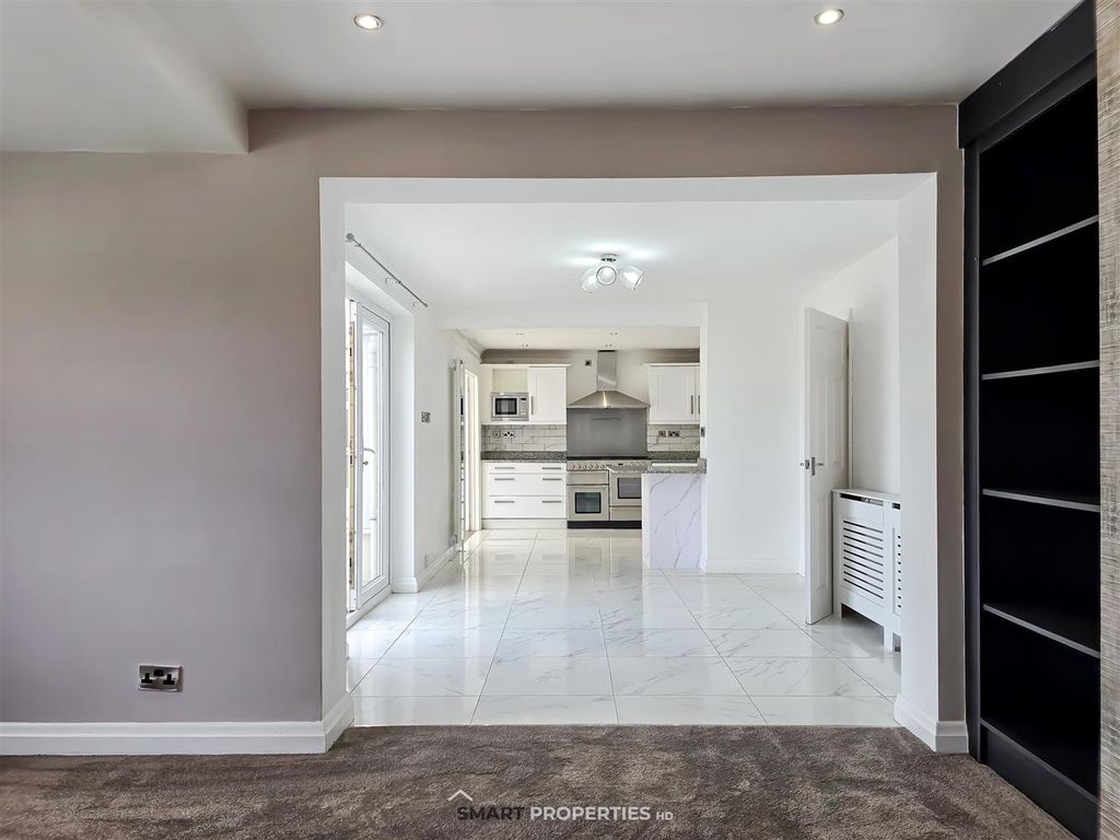 Additional image 21 of 5 bed detached house for saleGreenroyd Croft, Huddersfield HD2