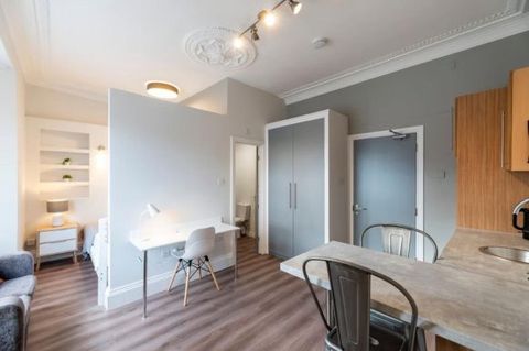 Trewhitt Road, Newcastle NE6, Room to rent