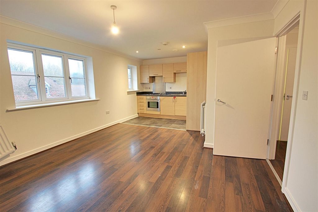 Additional image 4 of 2 bed flat for saleWharf Way, Hunton Bridge, Kings Langley WD4