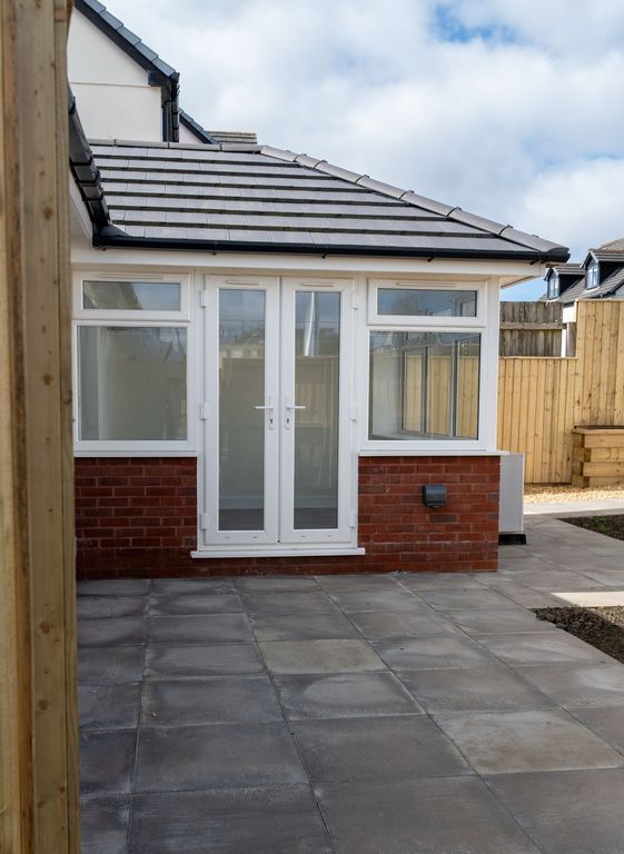 Additional image 27 of 3 bed detached bungalow for sale10-24 Llys Y Felin, Kidwelly SA17