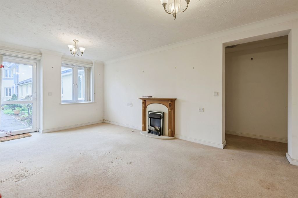 Additional image 2 of 1 bed flat for saleWestern Road, Ivybridge PL21