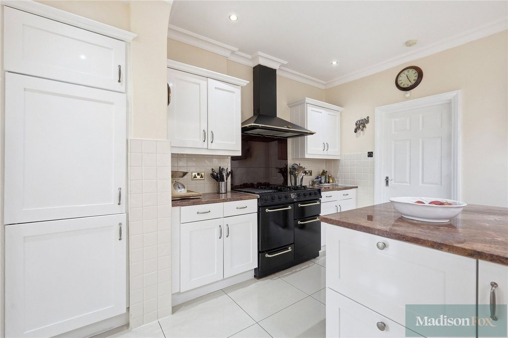 Additional image 15 of 4 bed detached house for saleWoodford Avenue, Ilford IG2
