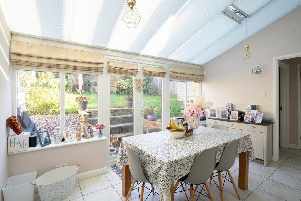 Additional image 4 of 4 bed semi-detached house for saleMorley Place, Hungerford RG17