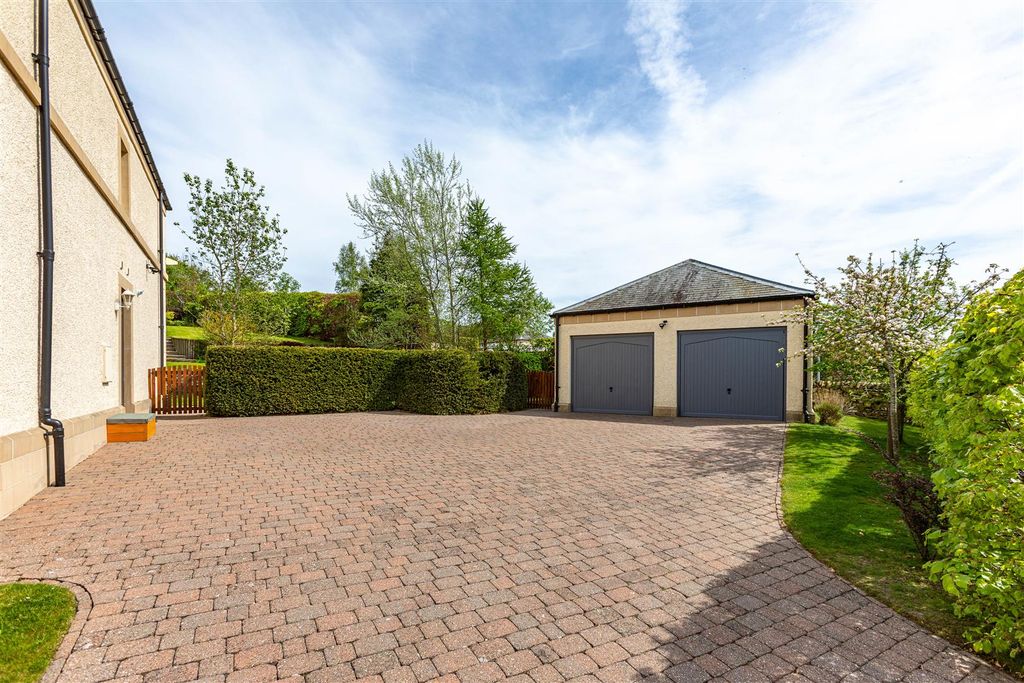Additional image 42 of 5 bed detached house for sale33 Bowmont Court, Heiton, Kelso TD5