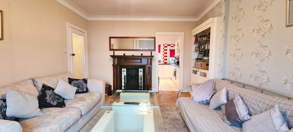 Additional image 9 of 3 bed flat for saleArdmory Road, Rothesay PA20