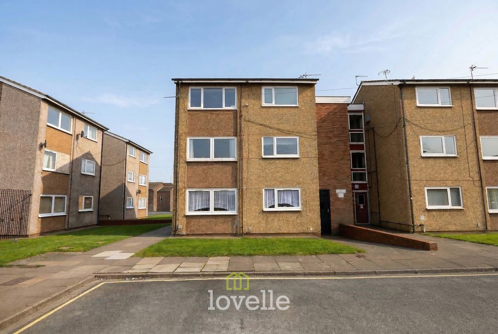 1 bed flat for saleBodiam Way, Grimsby DN32
