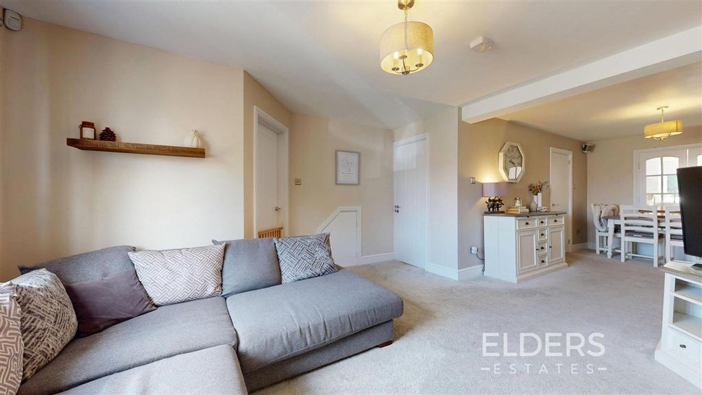 4 bed detached house for saleSummerfields Way, Shipley View, Shipley View, Ilkeston DE7 photo 4