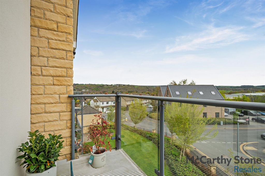 Additional image 16 of 2 bed flat for saleChesterton Court, Railway Road, Ilkley LS29