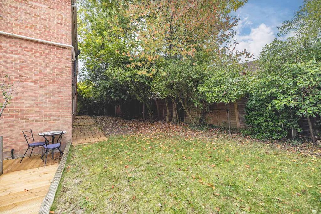 Additional image 30 of 4 bed detached house for saleCopse Wood, Iver Heath SL0