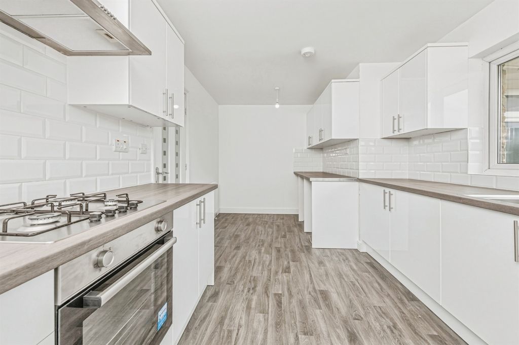 Additional image 7 of 5 bed detached bungalow for saleThe Ghyll, Fixby, Huddersfield HD2