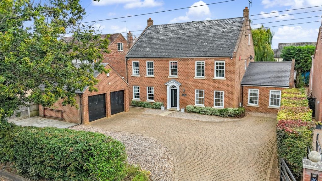 6 bed detached house for saleSouth Wootton, King's Lynn, Norfolk PE30