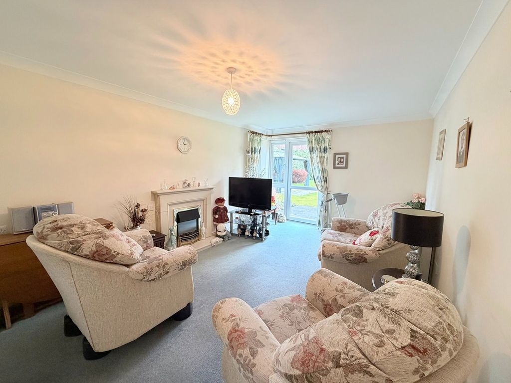 Additional image 3 of Serviced flat for saleGarside Street, Hyde SK14