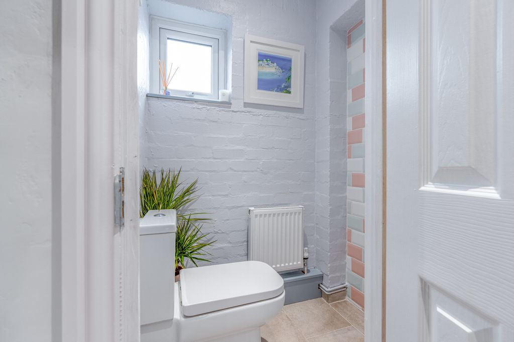 Additional image 12 of 3 bed detached house for saleCedar Crescent, Kidderminster DY11