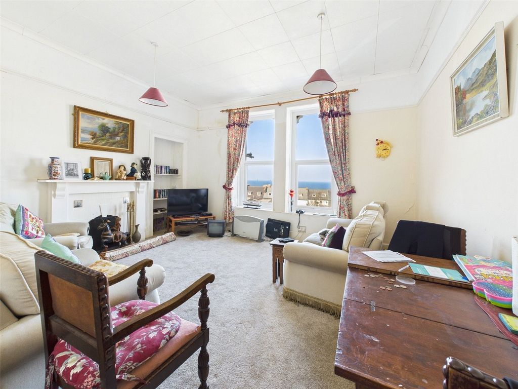 2 bed flat for saleOxford Park, Ilfracombe, Devon EX34 photo 2