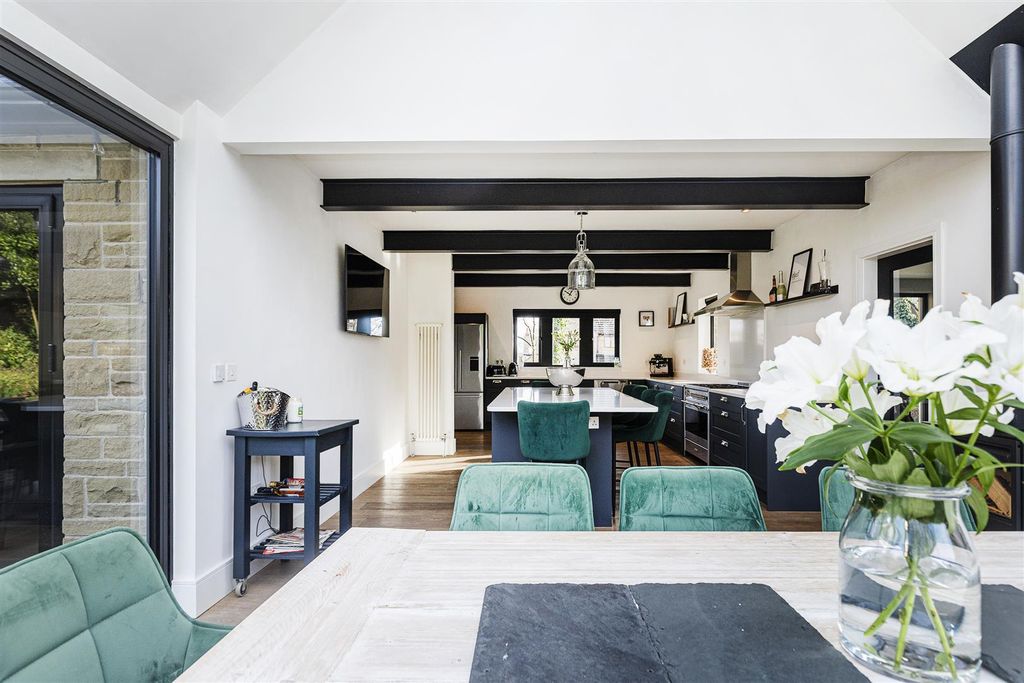 Additional image 14 of 4 bed detached house for saleOakfield Road, Birkby, Huddersfield HD2