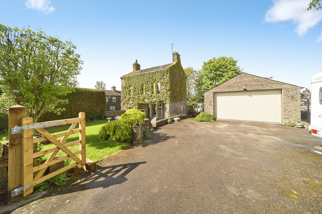3 bed detached house for saleHebden Road, Haworth, Keighley BD22
