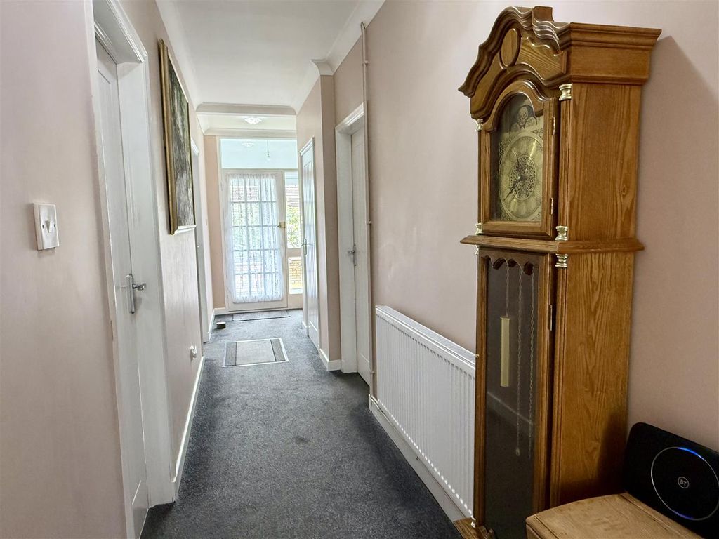 Additional image 11 of 4 bed detached bungalow for saleMorfa Maen, Kidwelly SA17