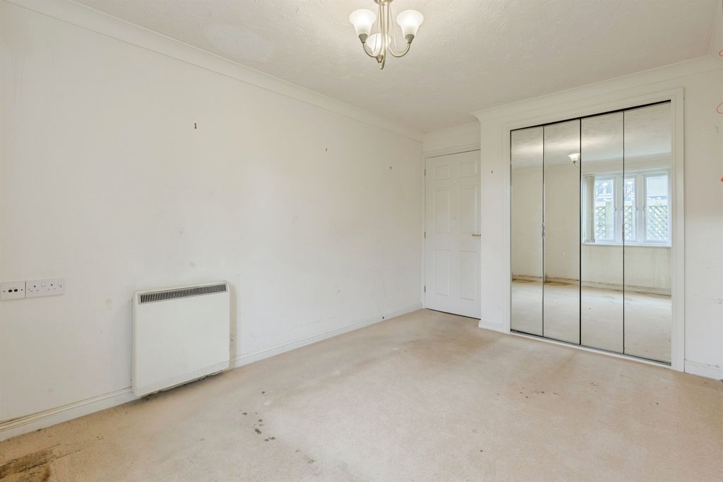 Additional image 8 of 1 bed flat for saleWestern Road, Ivybridge PL21