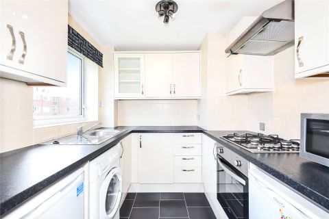 Inglewood Court, Liebenrood Road, Reading, Berkshire RG30