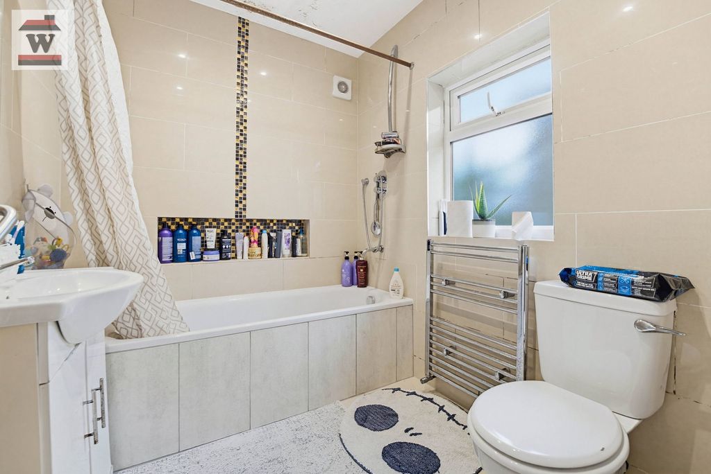 Additional image 7 of 3 bed semi-detached house for saleSpring Grove Crescent, Hounslow TW3