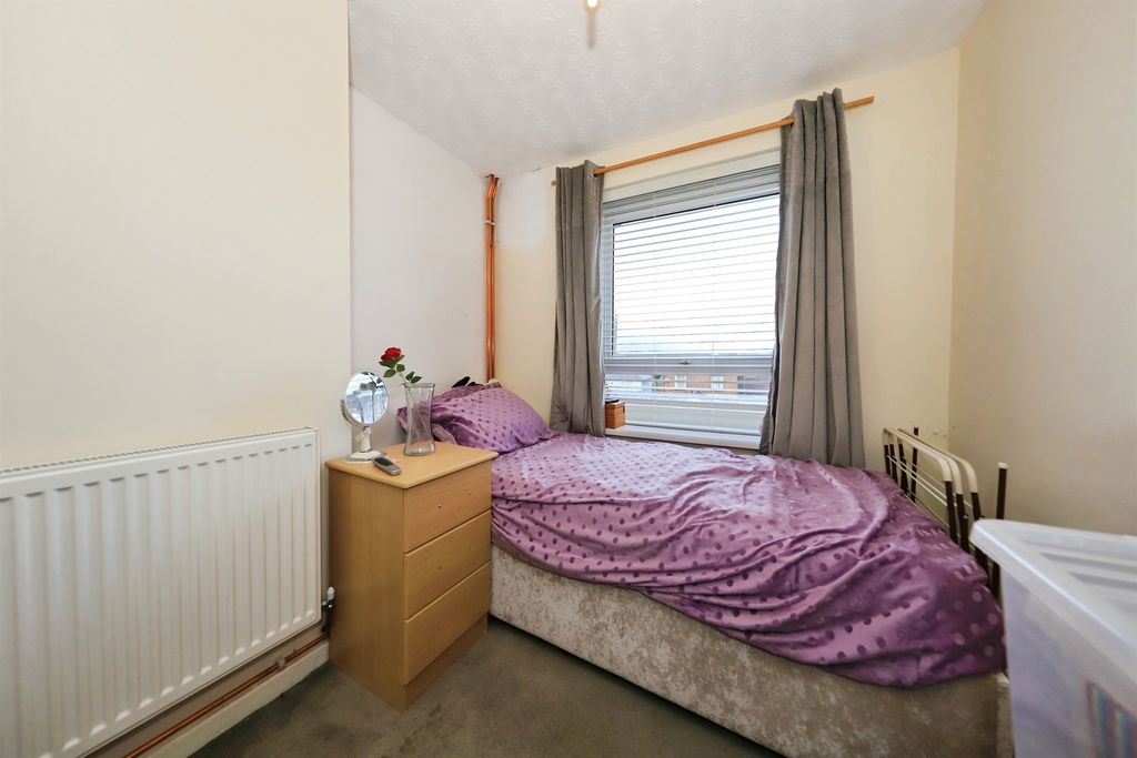 Additional image 10 of 2 bed flat for saleBaxter Gardens, Kidderminster DY10
