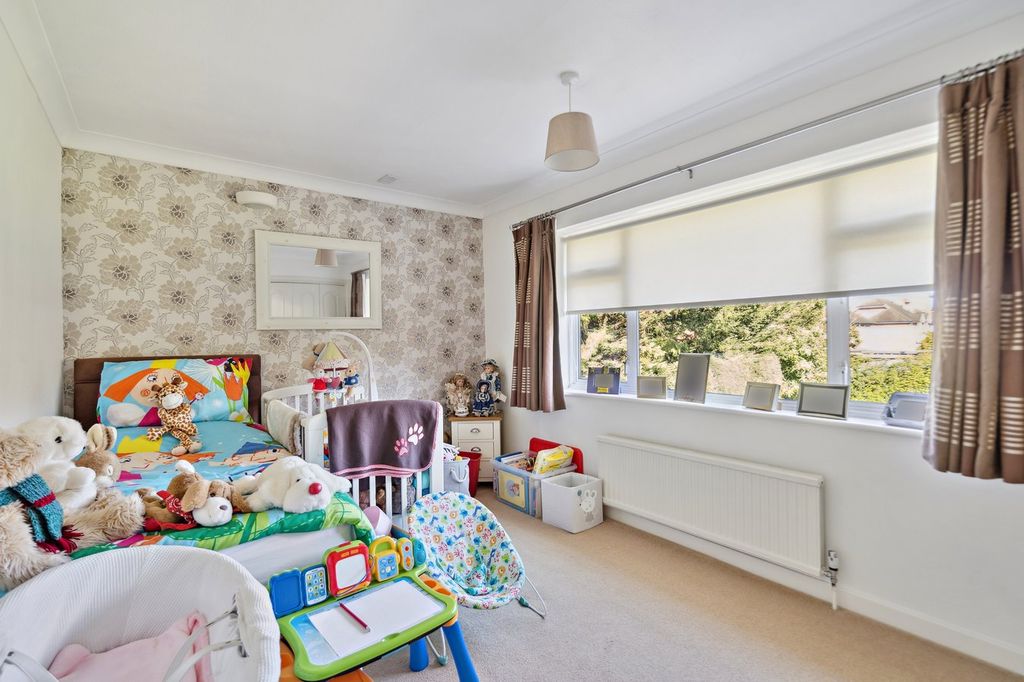 Additional image 25 of 5 bed detached house for saleNorwood Lane, Iver SL0