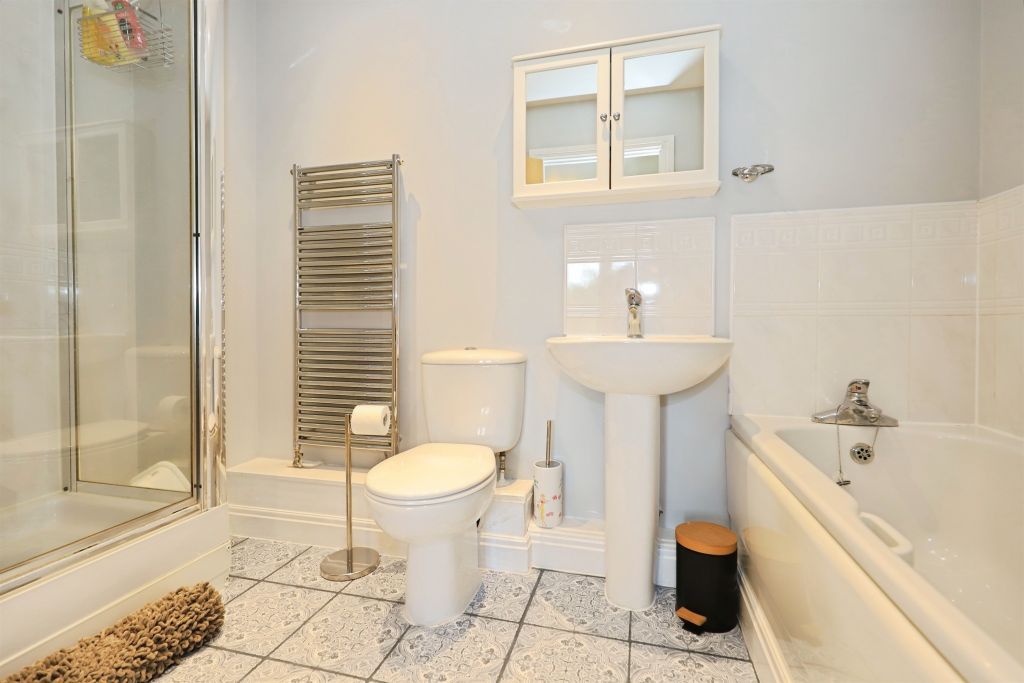 Additional image 8 of 2 bed flat for saleOldnall Road, Kidderminster DY10