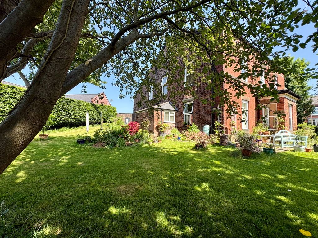 Additional image 4 of 8 bed detached house for saleSheffield Road, Godley, Tameside, Greater Manchester SK14