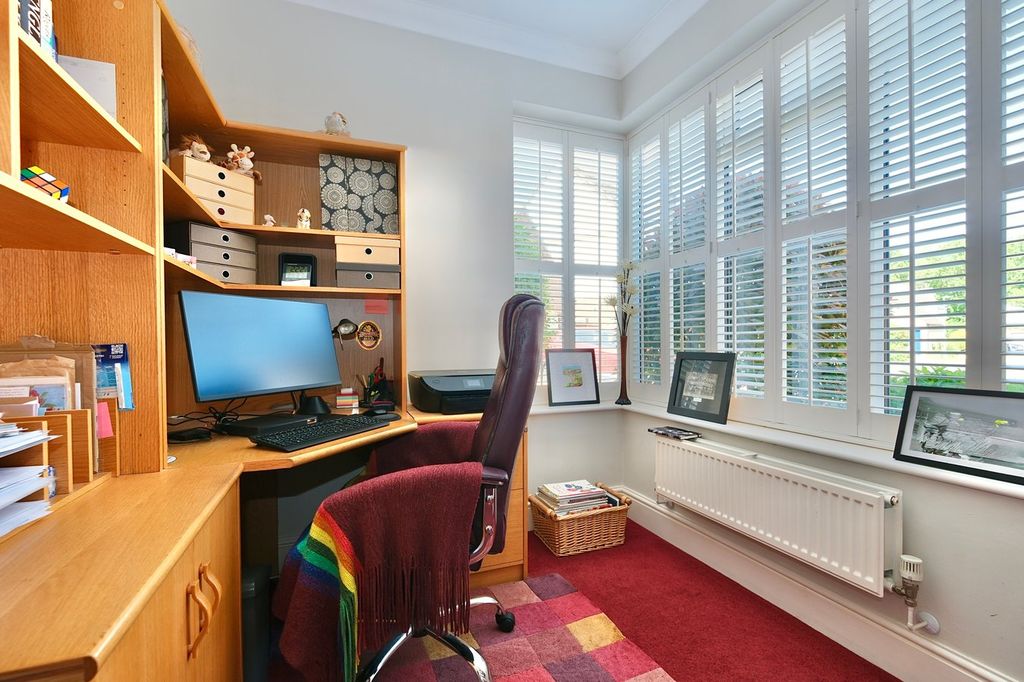 Additional image 9 of 4 bed detached house for saleElizabeth Drive, Hartford, Huntingdon PE29
