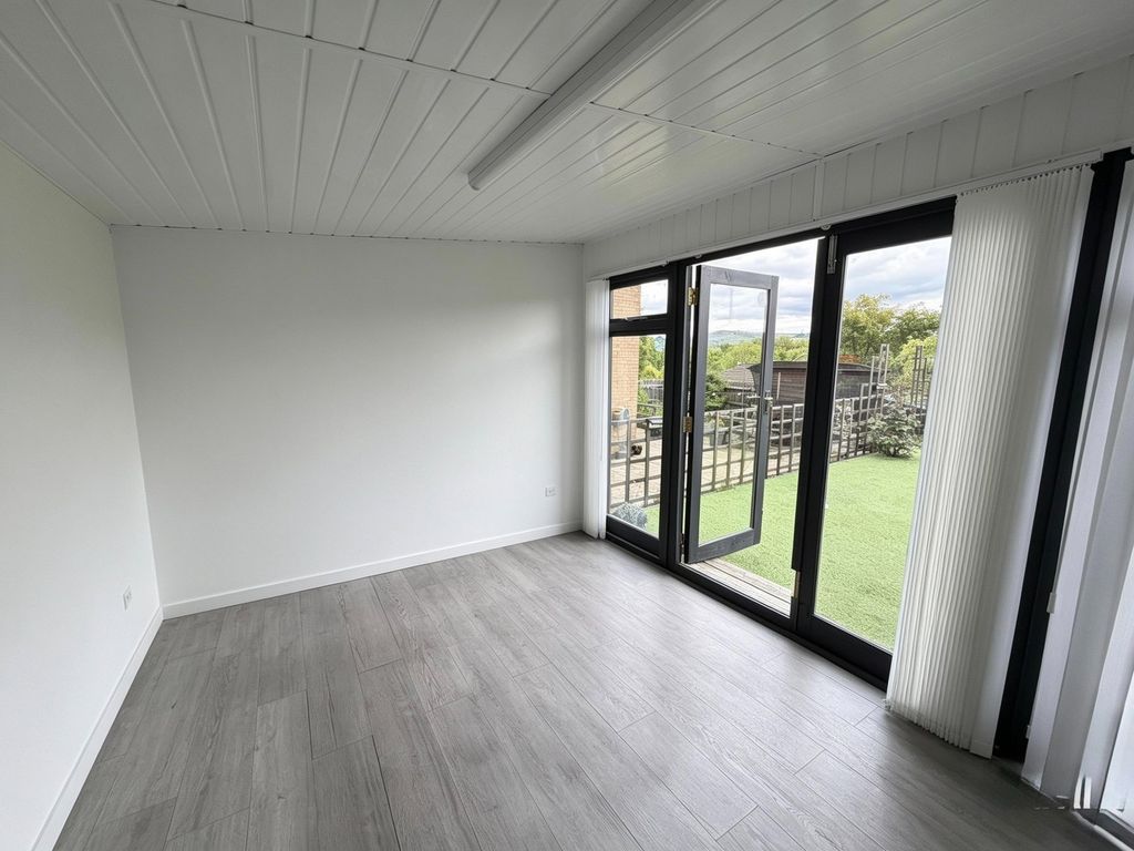 Additional image 30 of 3 bed town house for saleGrange Close, Hyde SK14
