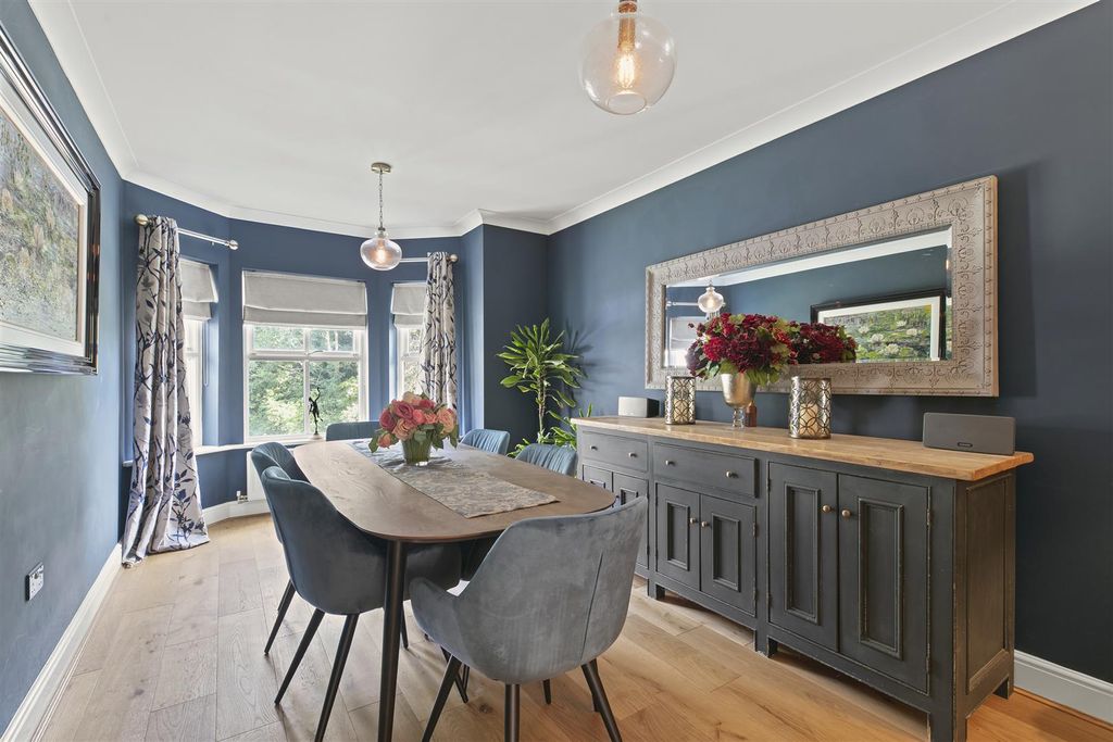 Additional image 7 of 5 bed property for saleCollege Drive, Ilkley LS29