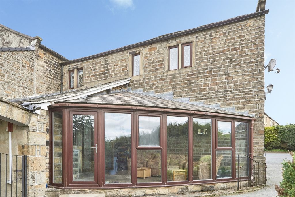 Additional image 19 of 4 bed semi-detached house for saleLong Lee Lane, Keighley BD21