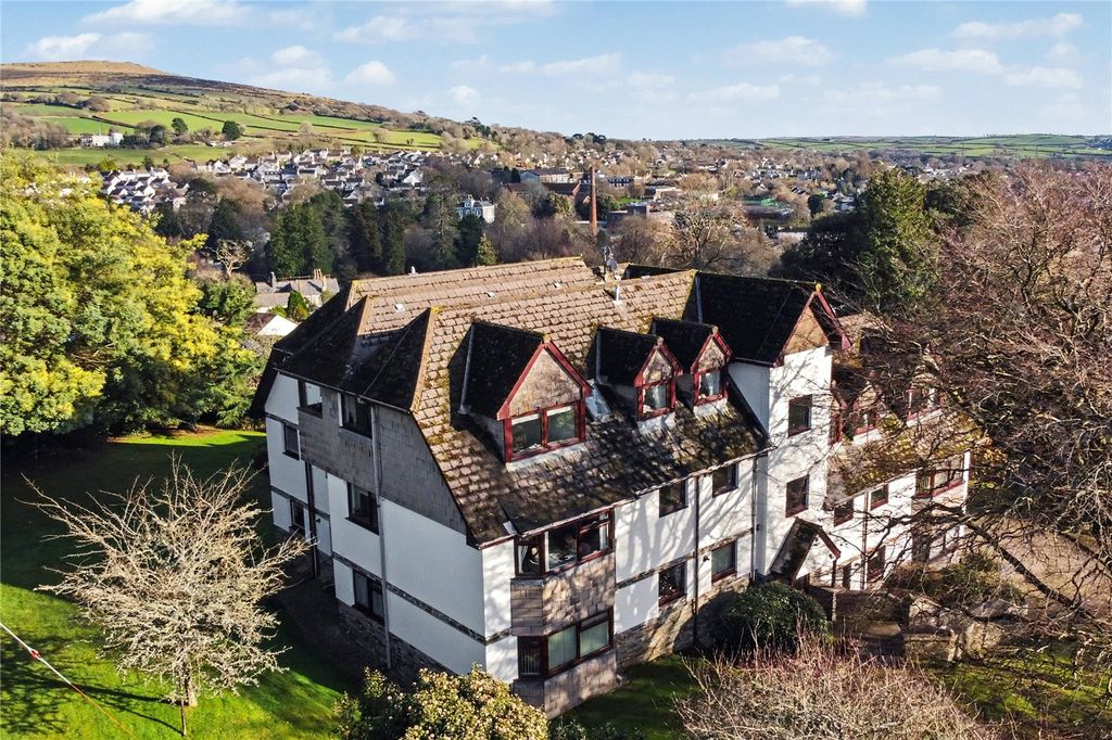 Additional image 5 of 2 bed flat for saleThe Groves, Crescent Road, Ivybridge, Devon PL21