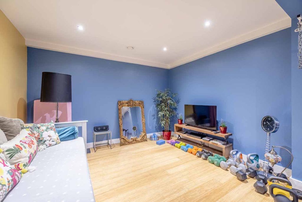 Additional image 27 of 4 bed detached house for saleCopse Wood, Iver Heath SL0