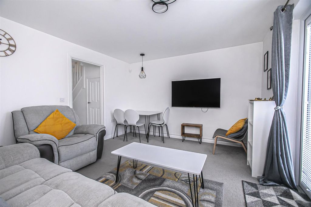 Additional image 3 of 2 bed terraced house for sale15 Curlew Way, Inverkeithing KY11