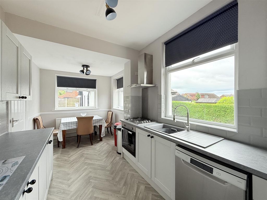 Additional image 3 of 4 bed detached house for saleVictoria Street, Hyde SK14