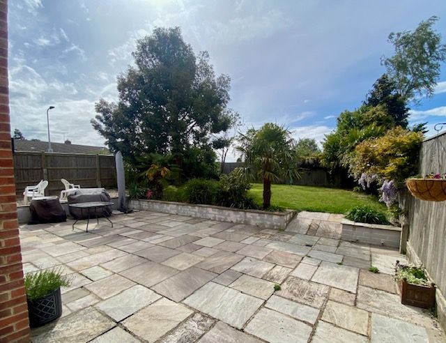 Additional image 13 of 4 bed semi-detached house for saleSanden Close, Hungerford RG17