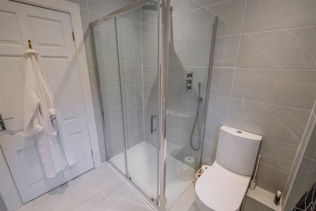 Additional image 25 of 4 bed detached house for salePrince Wood Lane, Huddersfield HD2