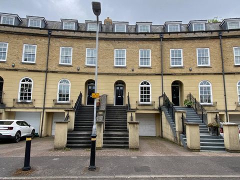Cadugan Place, Reading, Berkshire RG1
