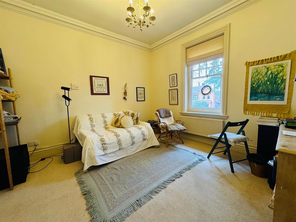 Additional image 14 of 2 bed flat for saleWesterfield Road, Ipswich IP4